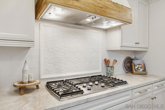 15532 PASEO DEL SUR, San Diego, CA 92127