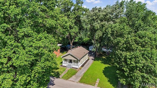 403 N 39th Street, Belleville, IL 62226
