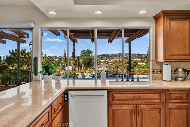 525 Via Codo, Fullerton, CA 92835