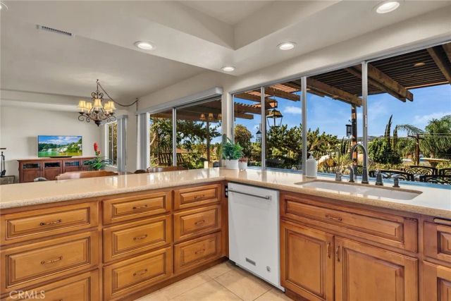 525 Via Codo, Fullerton, CA 92835