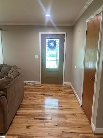 329 Wash Lesley Road, Pickens, SC 29671