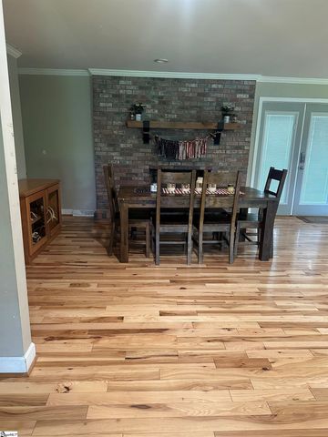 329 Wash Lesley Road, Pickens, SC 29671