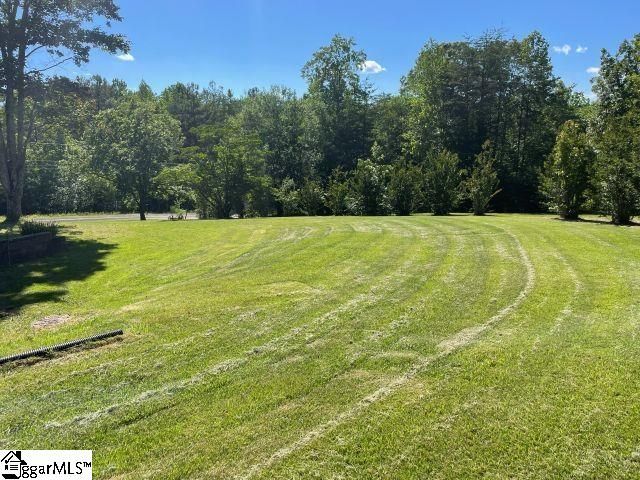 329 Wash Lesley Road, Pickens, SC 29671