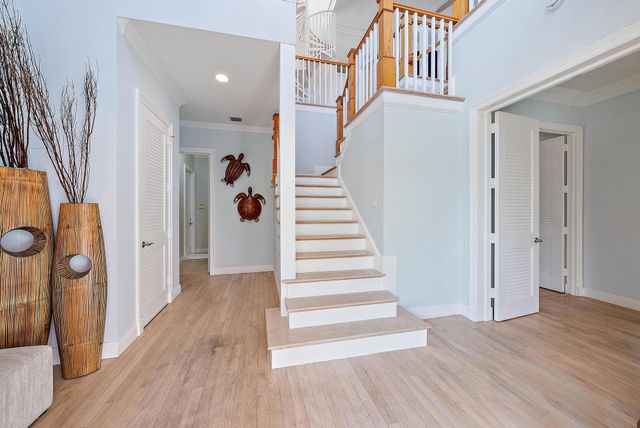 511 Saturn Lane, Juno Beach, FL 33408