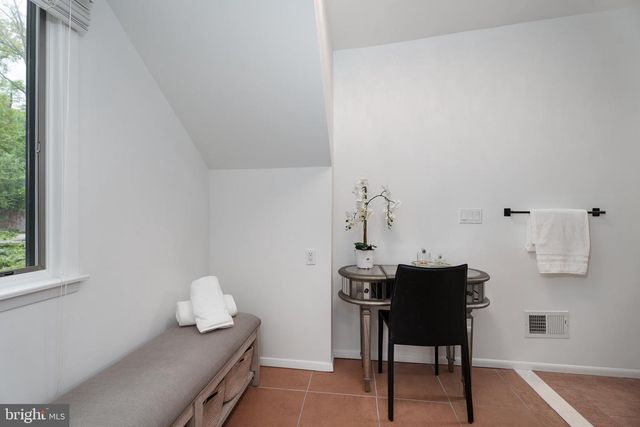 73 WILSON RD, Princeton, NJ 08540