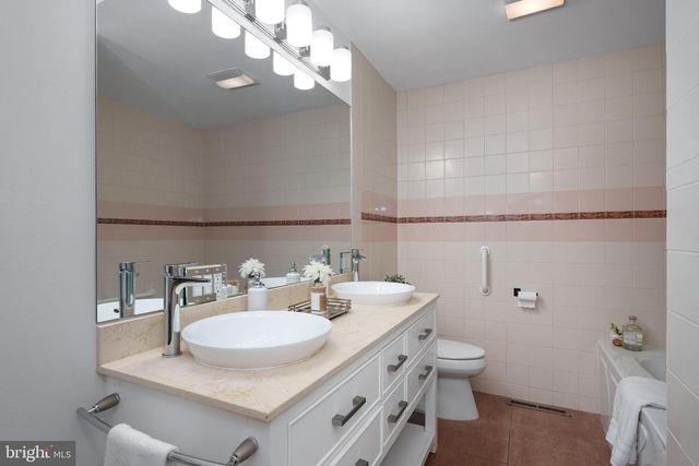 73 WILSON RD, Princeton, NJ 08540