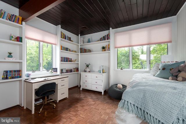 73 WILSON RD, Princeton, NJ 08540