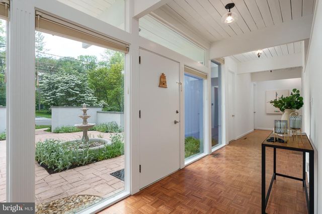 73 WILSON RD, Princeton, NJ 08540