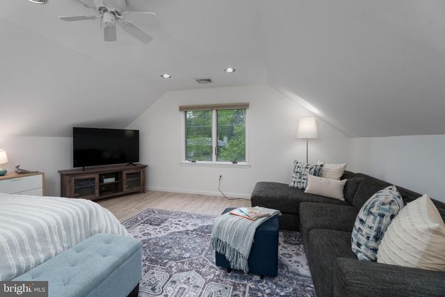 73 WILSON RD, Princeton, NJ 08540