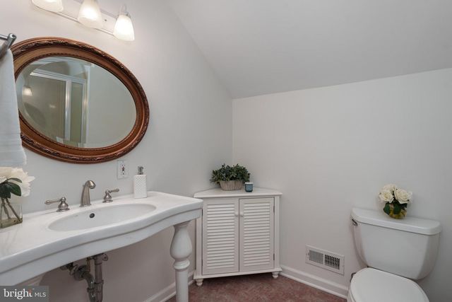 73 WILSON RD, Princeton, NJ 08540