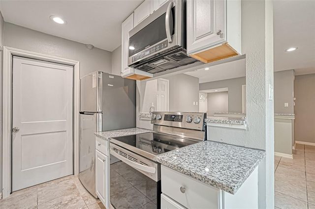 10252 Cottage Field Road, Houston, TX 77041