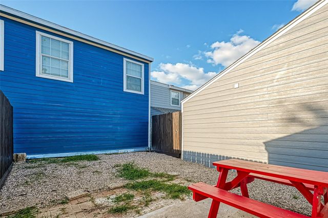 10252 Cottage Field Road, Houston, TX 77041