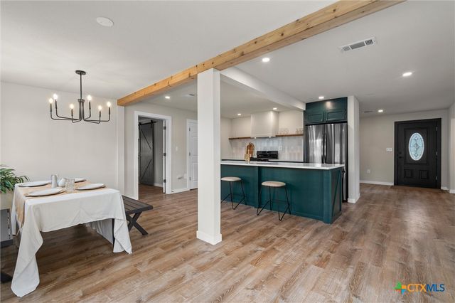 836 Cottletown Road, Smithville, TX 78957