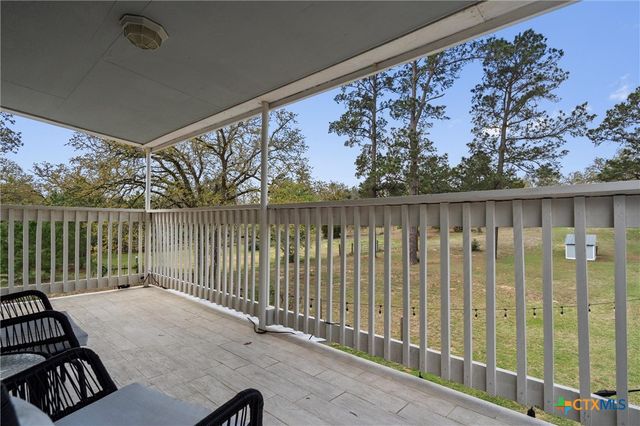 836 Cottletown Road, Smithville, TX 78957