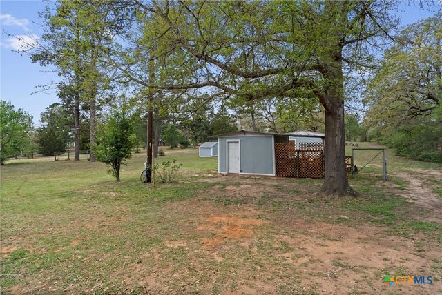 836 Cottletown Road, Smithville, TX 78957