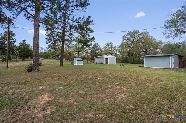 836 Cottletown Road, Smithville, TX 78957