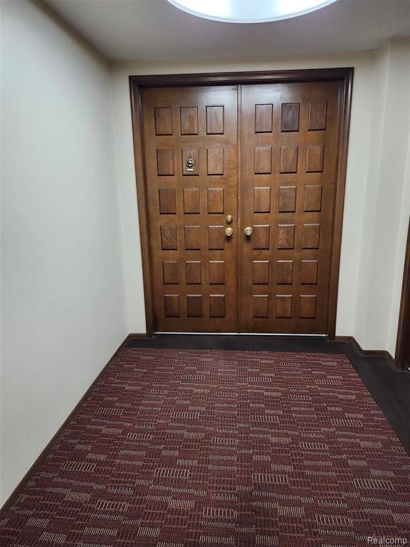 27333 Arborway Road 44, Southfield, MI 48033