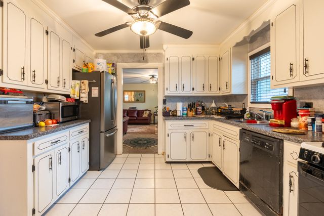 1216 Gibson Avenue, Hanahan, SC 29410