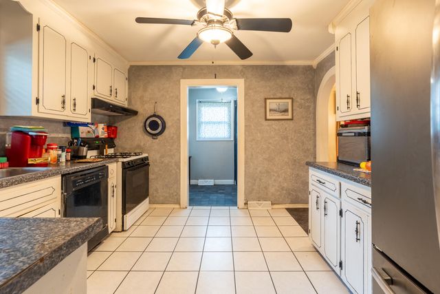 1216 Gibson Avenue, Hanahan, SC 29410