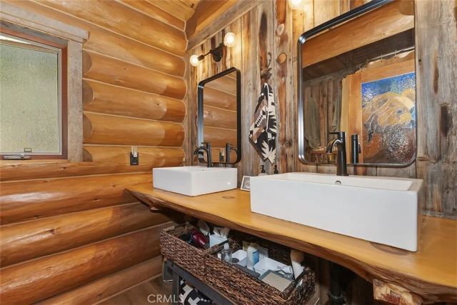 29632 Hook Creek Road, Cedar Glen, CA 92321
