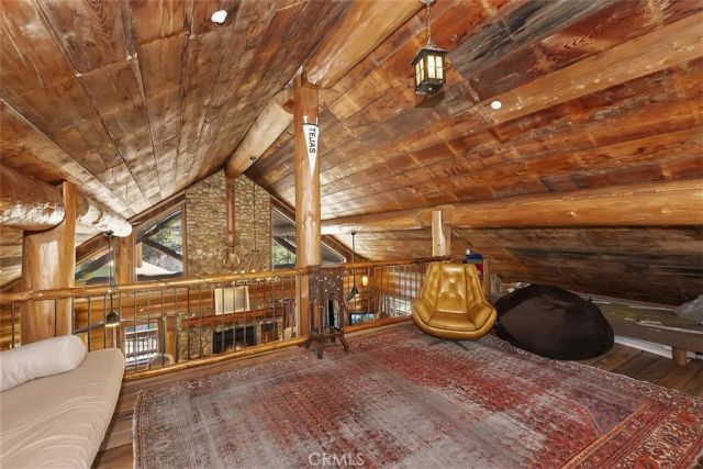 29632 Hook Creek Road, Cedar Glen, CA 92321