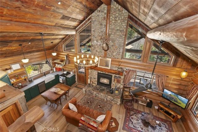 29632 Hook Creek Road, Cedar Glen, CA 92321