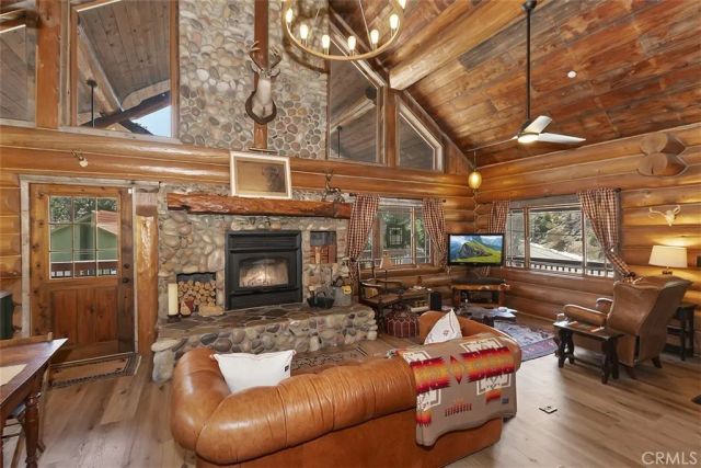 29632 Hook Creek Road, Cedar Glen, CA 92321