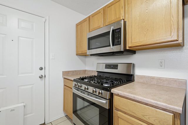 11012 Miravista Place SE, Albuquerque, NM 87123