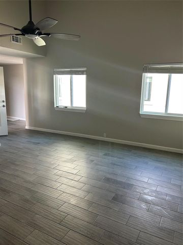 11719 Pender Lane, Houston, TX 77477