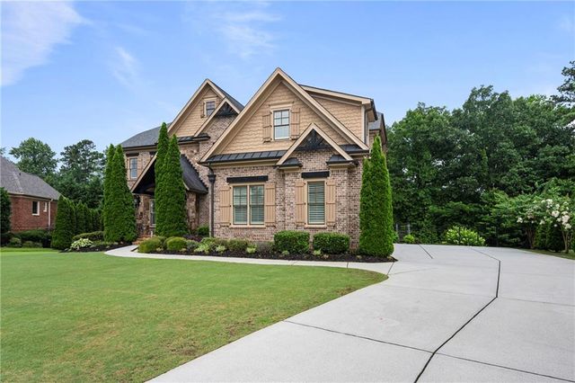 2220 Cambridge Hill Court, Dacula, GA 30019
