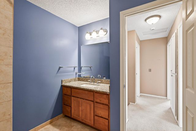 11712 Sierra Court, Burnsville, MN 55337