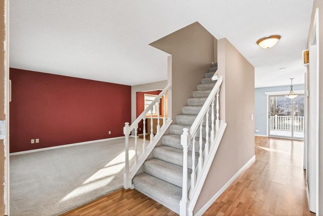 11712 Sierra Court, Burnsville, MN 55337