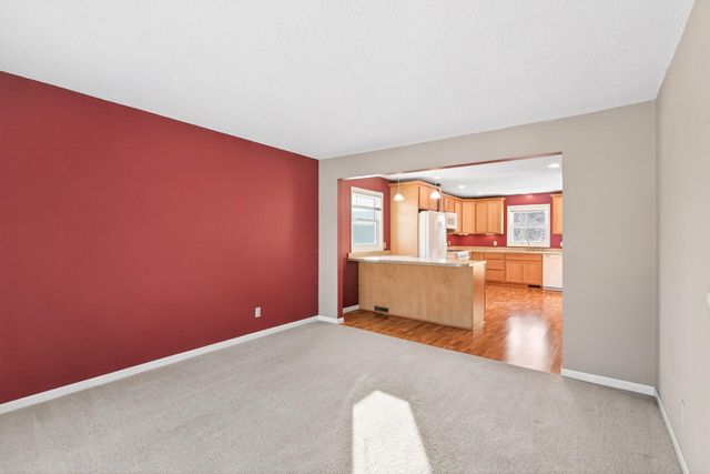 11712 Sierra Court, Burnsville, MN 55337