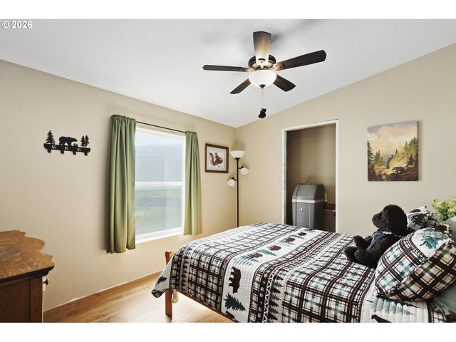 1265 WRIGHT Rd, Arlington, OR 97812