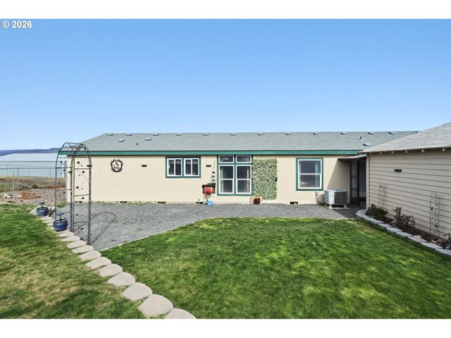 1265 WRIGHT Rd, Arlington, OR 97812