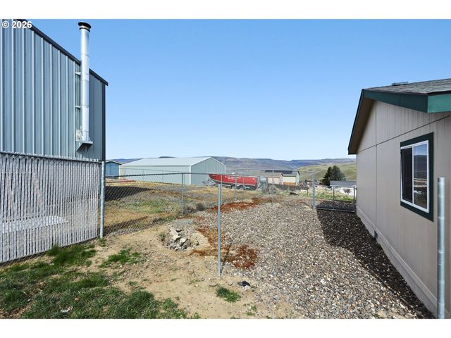 1265 WRIGHT Rd, Arlington, OR 97812