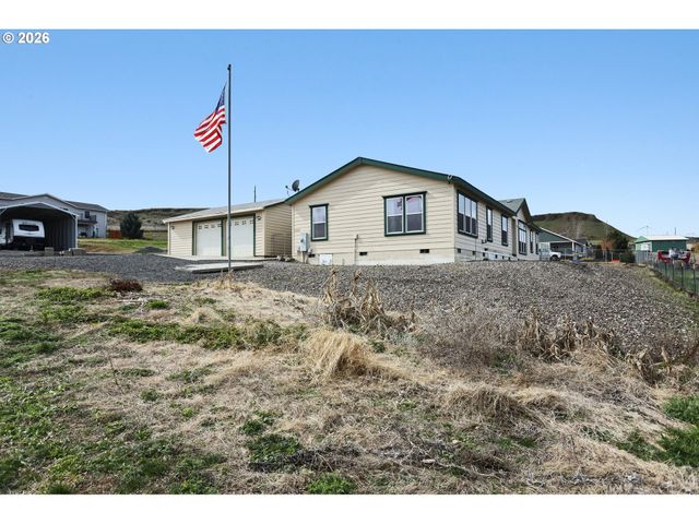 1265 WRIGHT Rd, Arlington, OR 97812