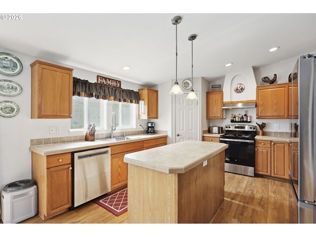 1265 WRIGHT Rd, Arlington, OR 97812