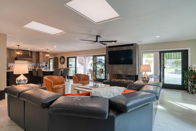 9307 Pebble Beach Drive NE, Albuquerque, NM 87111