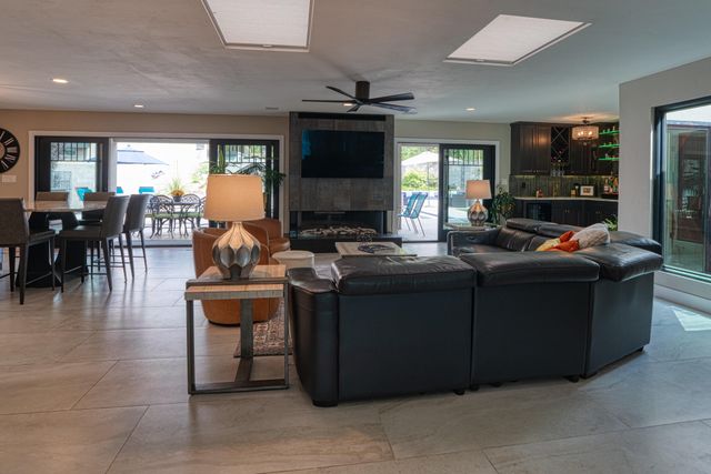 9307 Pebble Beach Drive NE, Albuquerque, NM 87111