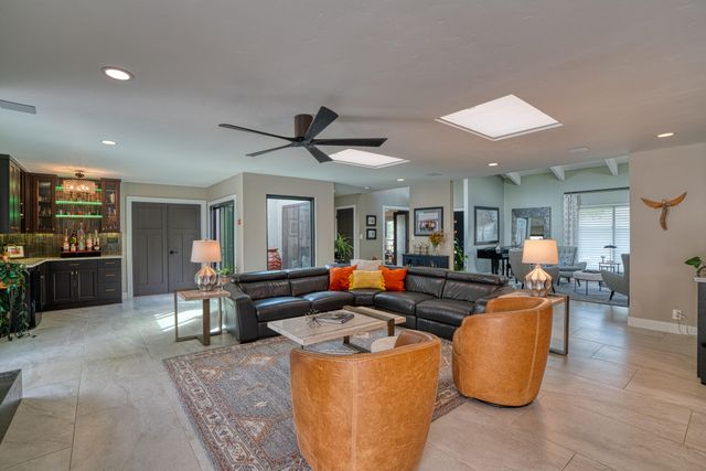 9307 Pebble Beach Drive NE, Albuquerque, NM 87111