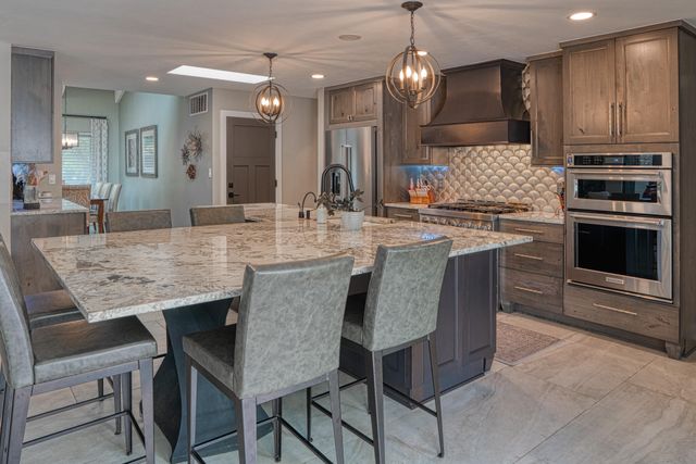 9307 Pebble Beach Drive NE, Albuquerque, NM 87111