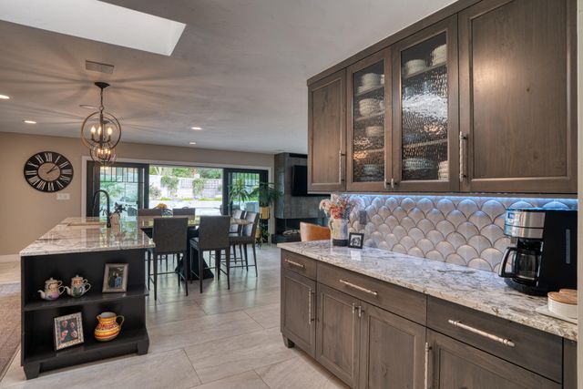 9307 Pebble Beach Drive NE, Albuquerque, NM 87111