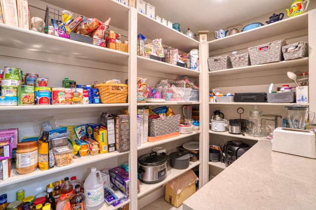 9307 Pebble Beach Drive NE, Albuquerque, NM 87111