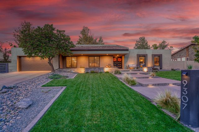 9307 Pebble Beach Drive NE, Albuquerque, NM 87111