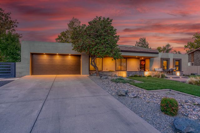 9307 Pebble Beach Drive NE, Albuquerque, NM 87111