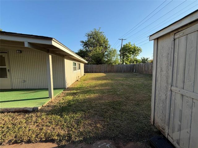 510 N Marshall Drive, Midwest City, OK 73110