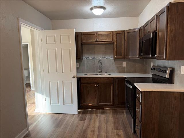 510 N Marshall Drive, Midwest City, OK 73110