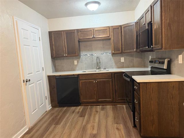 510 N Marshall Drive, Midwest City, OK 73110
