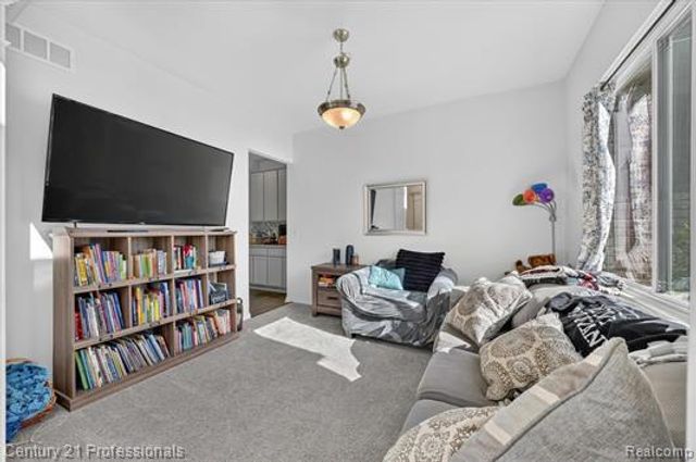 126 Parker, Ortonville Village, MI 48462